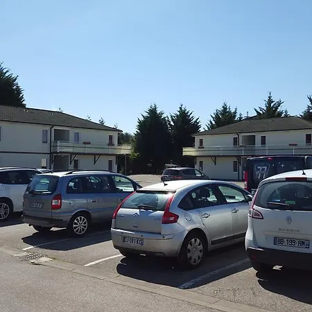 Fast * Brie-Comte-Robert