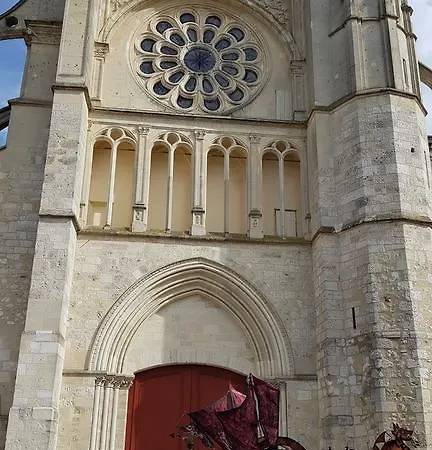 Hotell Fast Brie-Comte-Robert