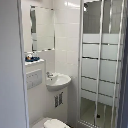 Fast Hotell Brie-Comte-Robert