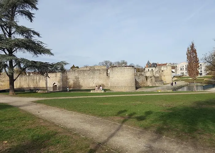 Fast Brie-Comte-Robert