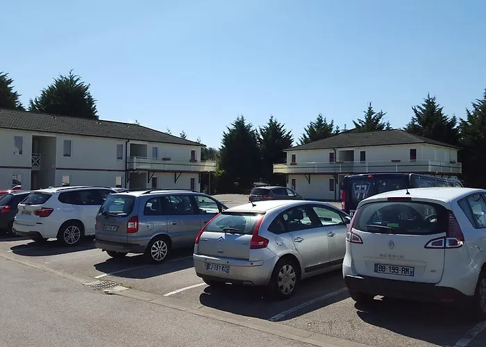 Fast * Brie-Comte-Robert